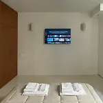 Duomo Studio Elegance And Comfort 1 Minute From The Duomo