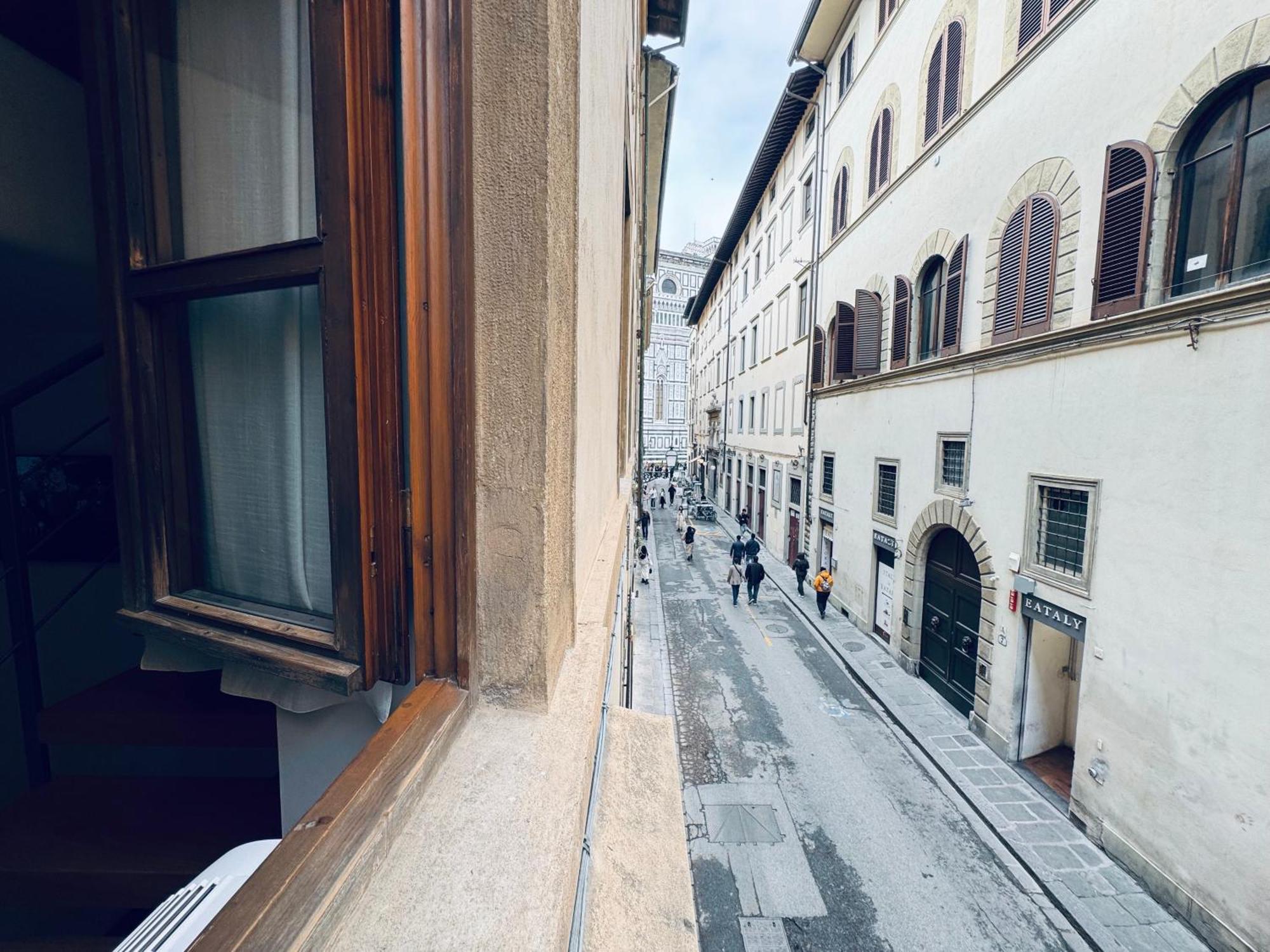 Duomo Elegance And Comfort 1 Minute From The Duomo Apartment Florenz